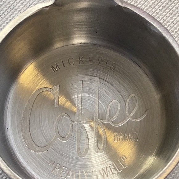 Disney parks bundle - Picture 4 of 7